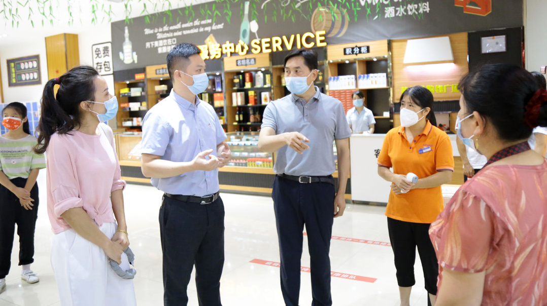 快讯|尹朝晖督导疫情防控工作