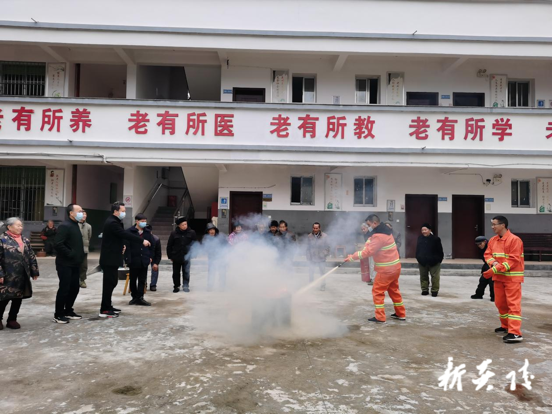 水口等乡镇在敬老院开展消防安全演练与检查