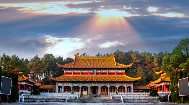 组图丨冬日暖阳里的炎帝陵