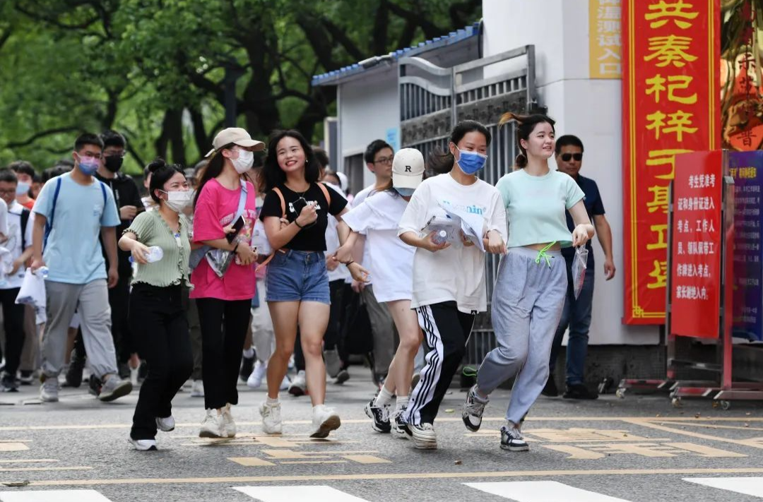 芙蓉国评论 | 守护高考 守护每一个奋斗的梦想