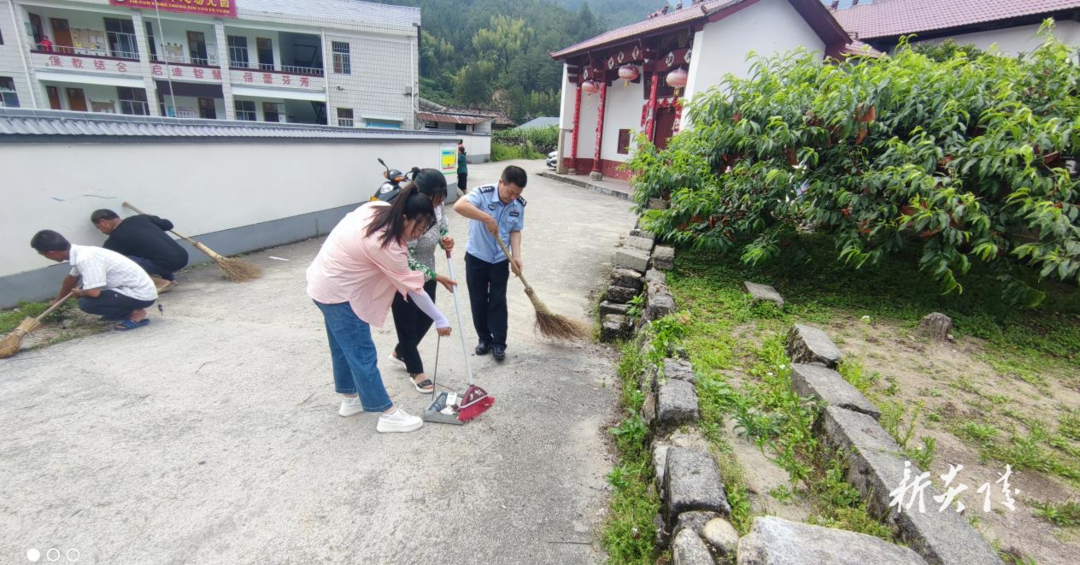 炎陵县霞阳镇、下村乡等乡镇开展“大扫除”村庄清洁行动