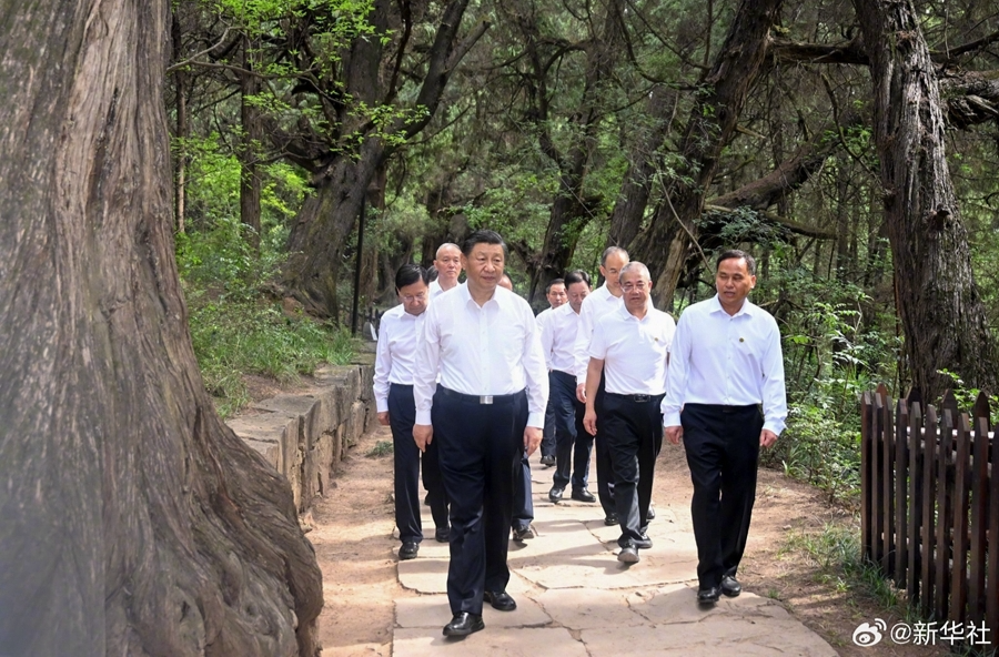 习近平在四川考察调研
