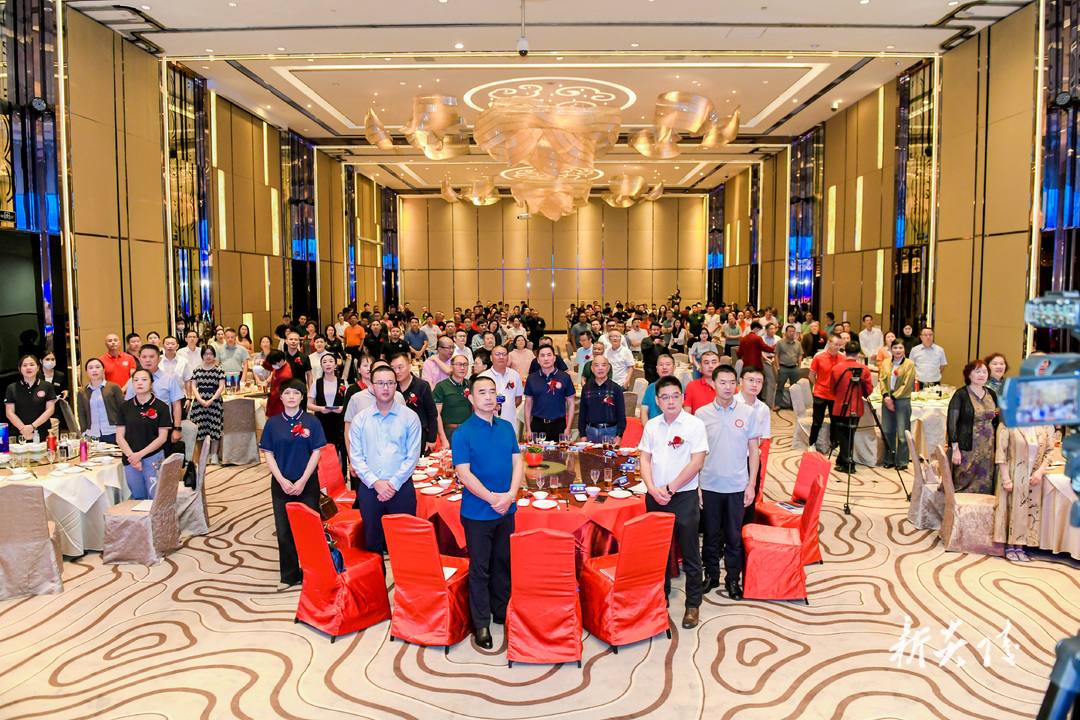 图文|2023年广东省湖南炎陵商会换届大会暨湖南省炎陵县招商引资推介会成功举办 尹朝晖出席并致辞