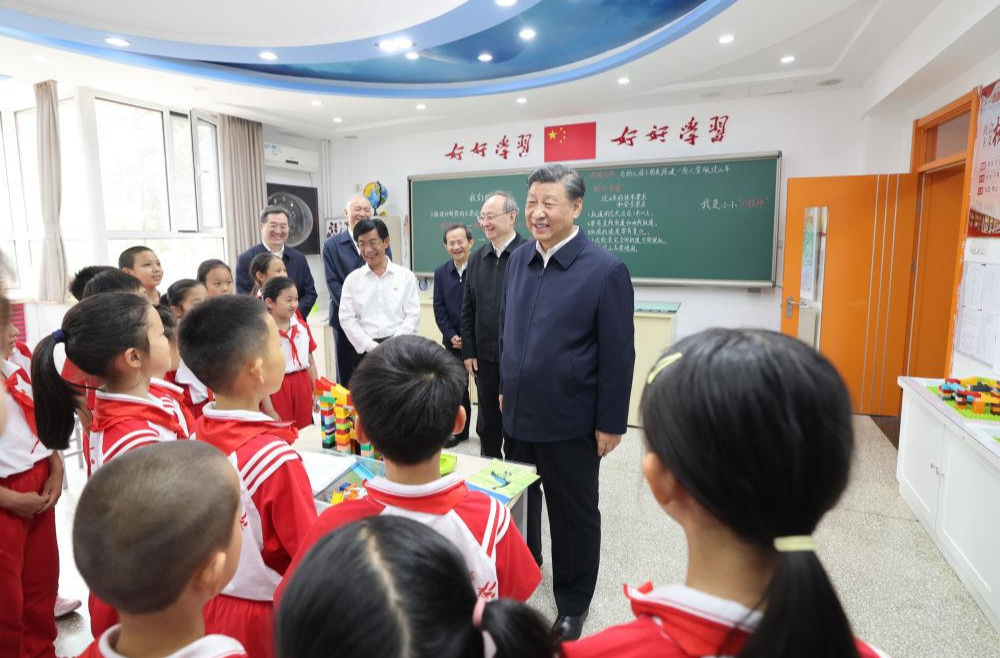 时政微观察丨争做新时代好少年