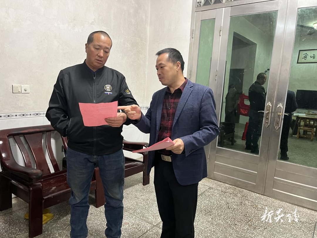 炎陵县垄溪乡：禁毒宣传进村入户 齐心共建无毒家园
