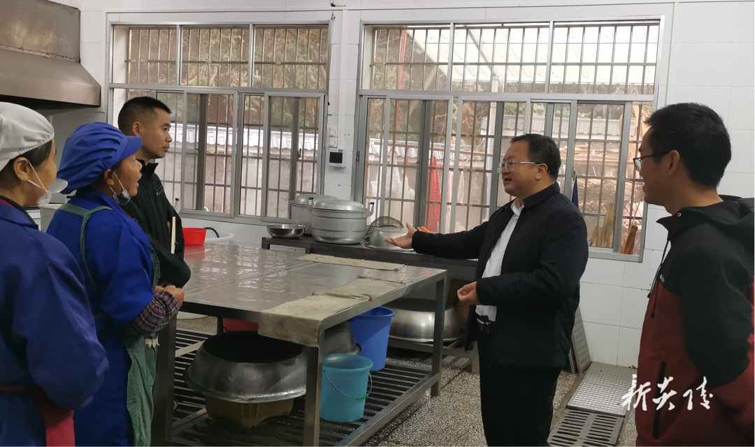 县人大常委会组织开展中小学校校园食品安全专项检查