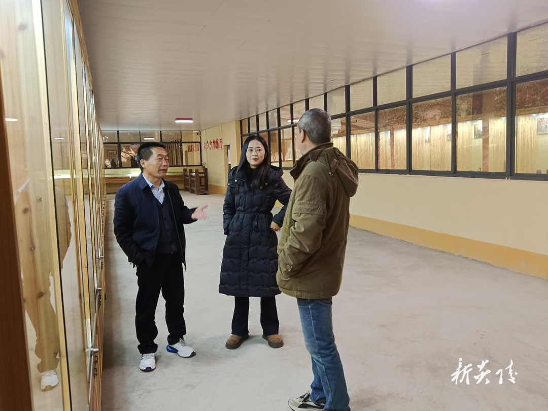 炎陵县红军标语博物馆赴十都镇青石冈红色博物馆指导陈展工作