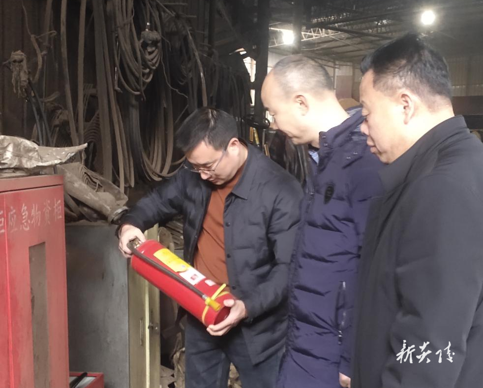 炎陵县垄溪乡：把好“安全关” 筑牢“平安线”