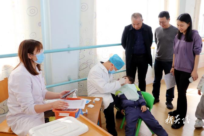 市牙防办到炎陵县中医医院开展儿童口腔疾病综合干预项目检查