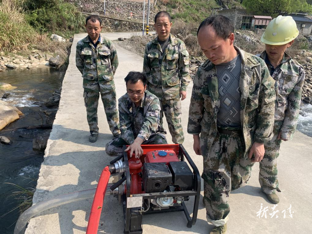 炎陵县策源乡：人大代表带头筑牢森林防火屏障