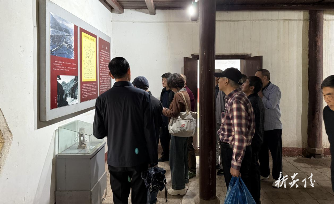 衡东县诗词楹联协会到炎陵县中村瑶族乡开展采风活动