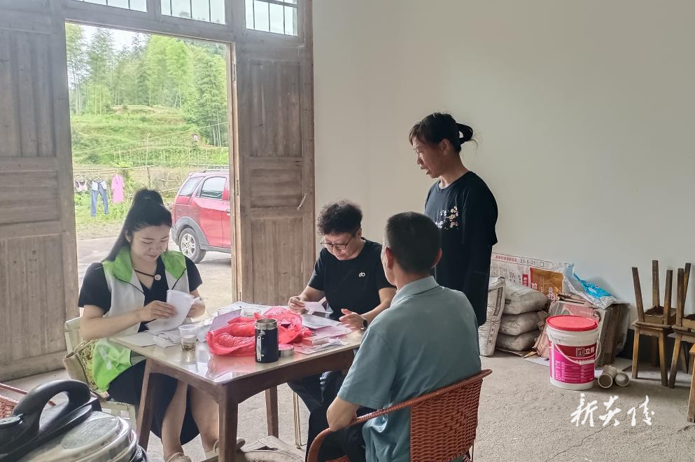 炎陵县垄溪乡：上门问需解民忧 纾困解难暖民心