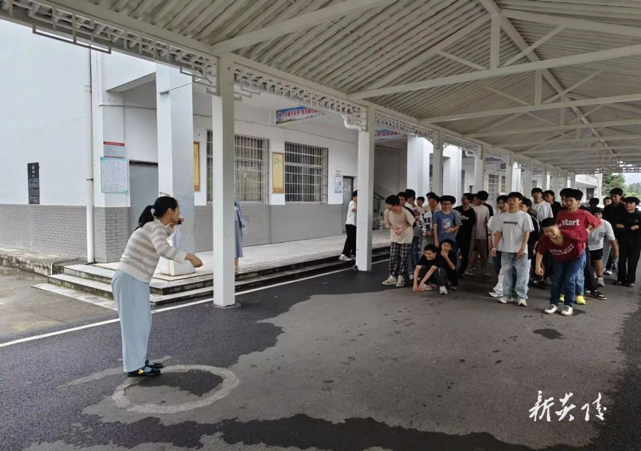 炎陵县中村瑶族乡：减压赋能 助力初三学子逐梦前行