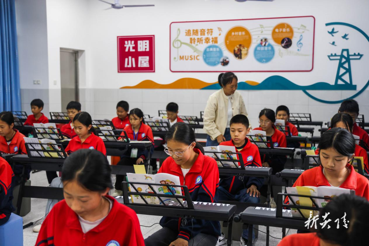 炎陵县水口镇：光明小屋启用 护航青少年成长