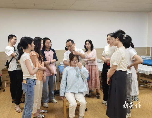 为健康“充电” 炎陵团县委联合炎陵县中医医院解锁中医养生秘籍