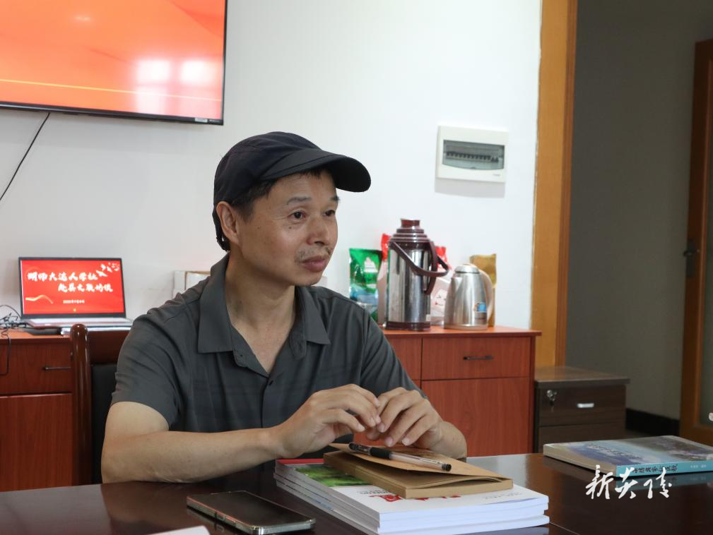 从田野乡愁到家国情怀 ——湖南师范大学“三下乡”实践团赴炎陵县文联调研本土新文学现状