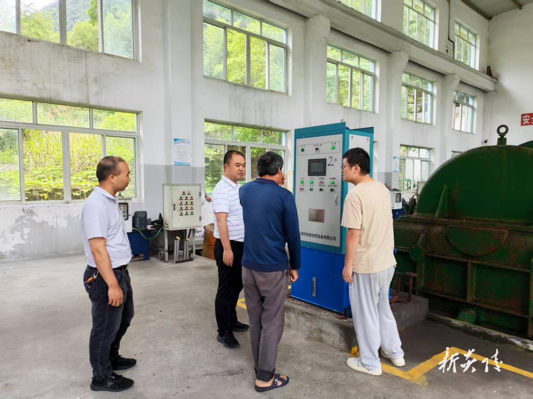 炎陵县策源乡人大代表积极参与“打非治违”专项行动