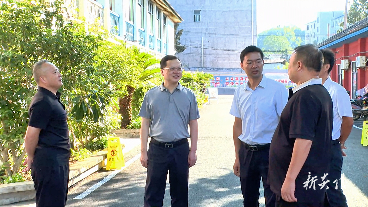 ​ ​ ​ ​图文丨夏胜利到高新区和霞阳镇调研工业经济发展