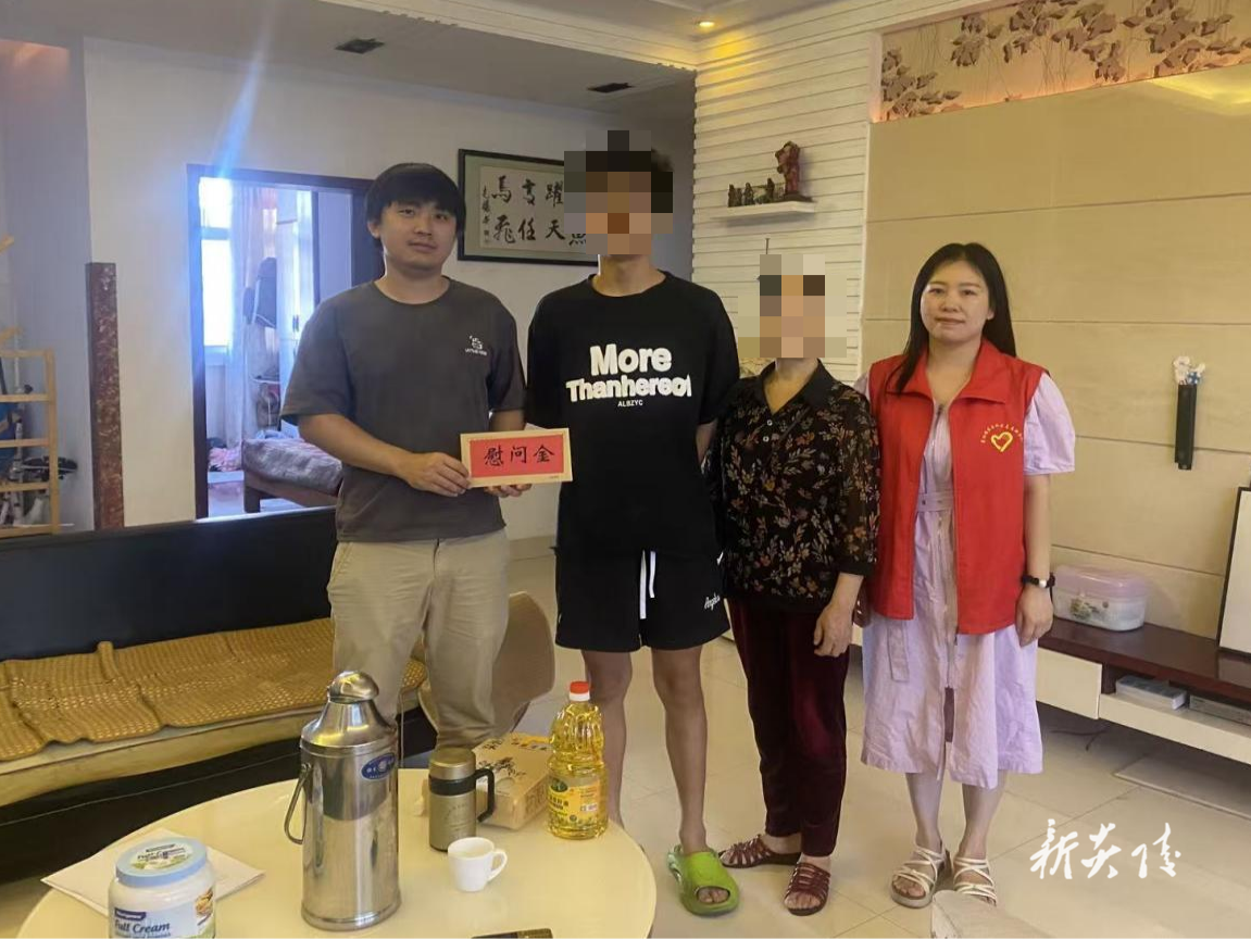 炎陵县霞阳镇开展困境青少年走访慰问活动
