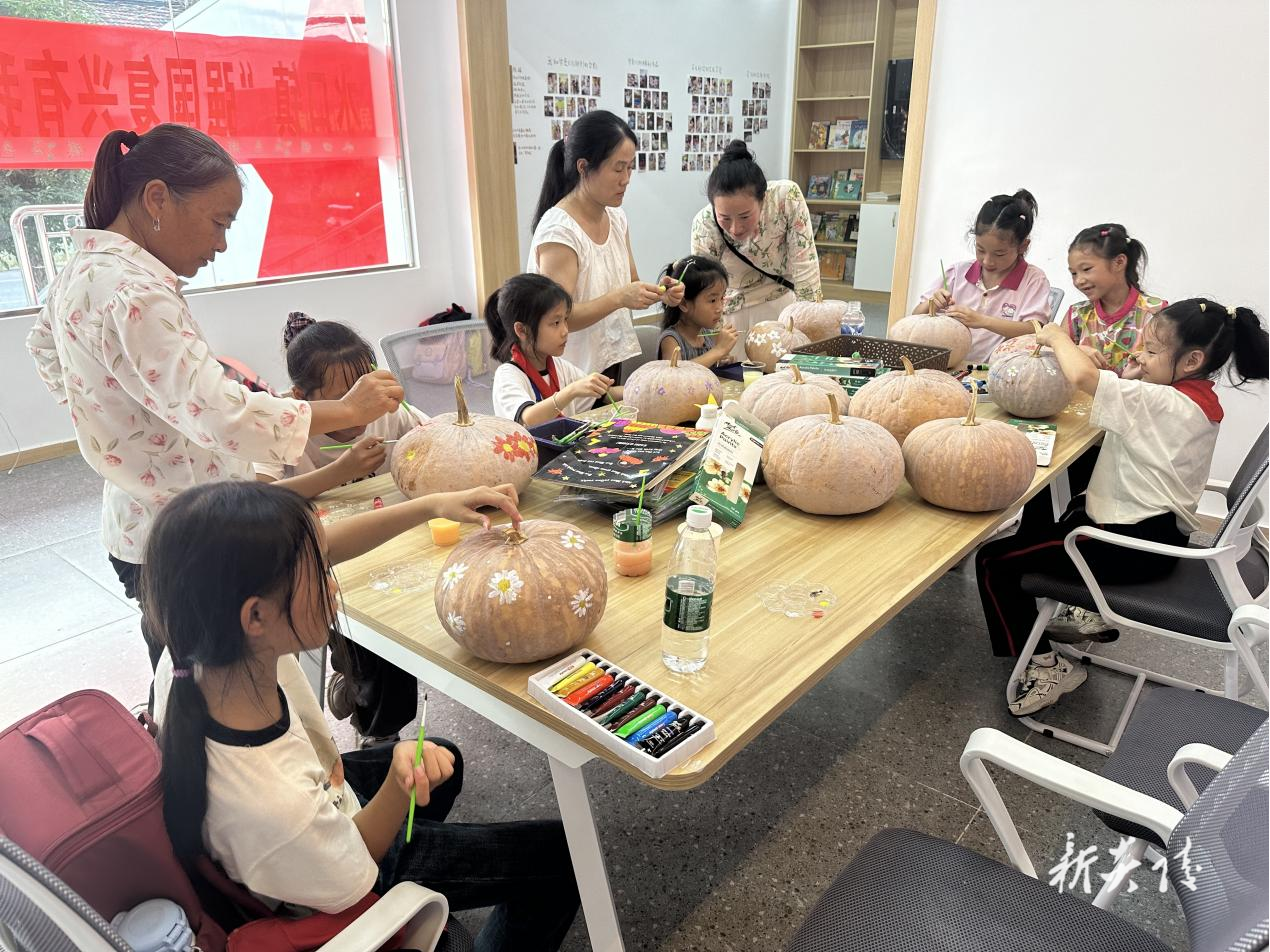 炎陵县水口镇开展“强国复兴有我·我们的节日·中秋”主题活动