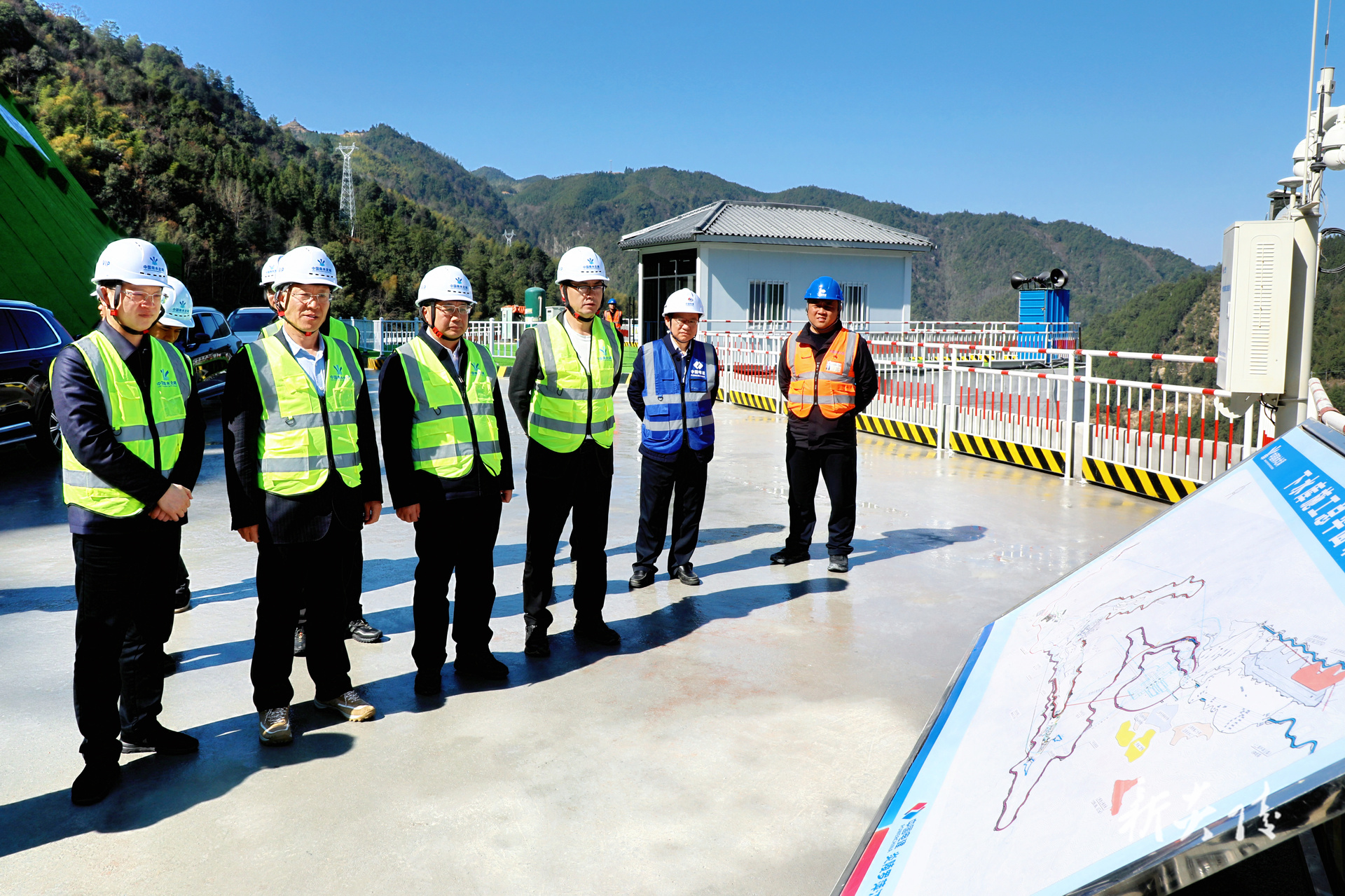图文丨聂方红在炎陵调研时强调：全力推动重点项目建设提速增效