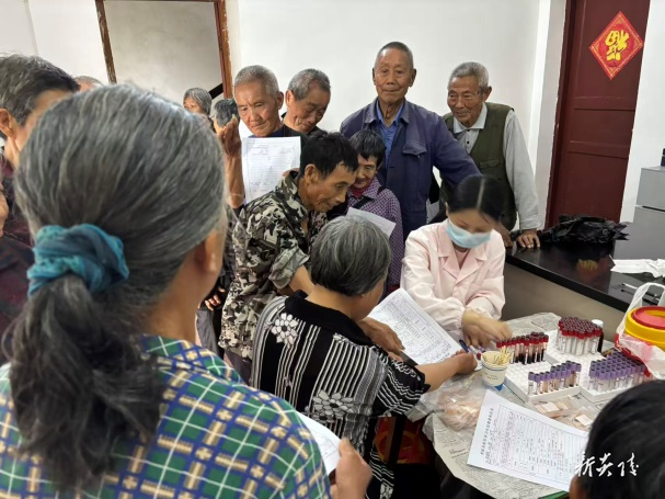 炎陵县船形乡水垅村：党群阵地暖民心
