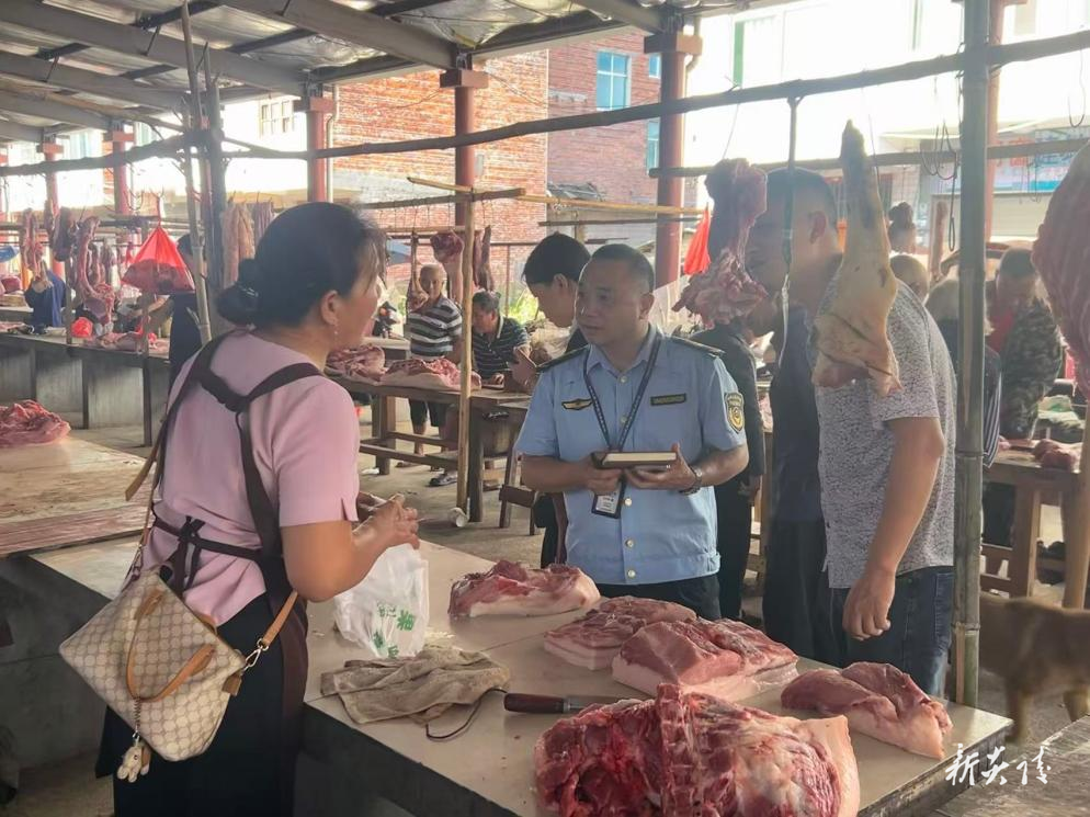炎陵县十都镇开展圩场食品安全专项检查