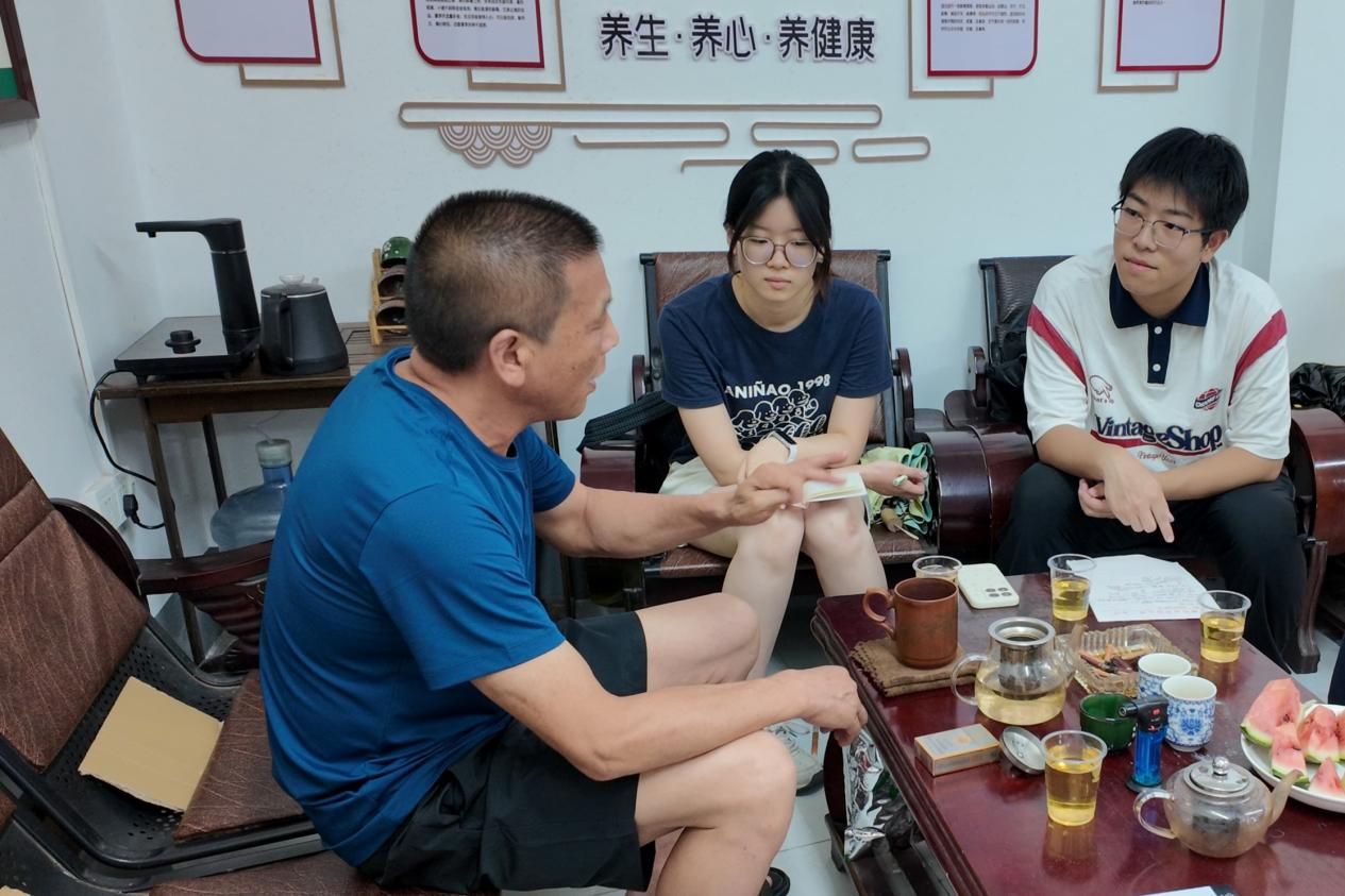 湖南师范大学生命科学学院“神农文脉，筑梦炎陵”暑期社会实践团实地调研炎陵中药及黄桃产业发展现状